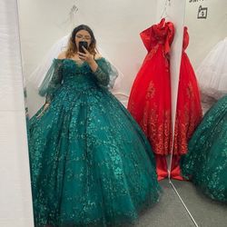 Quinceñera Dress  And A Computer 