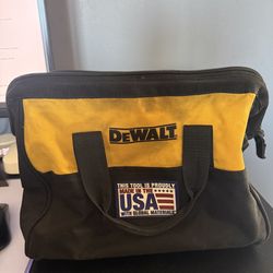 Dewalt Small Tool Bag