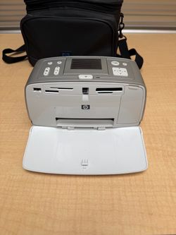 HP Photosmart 370 Series Portable Photo Printer + Carrying Case