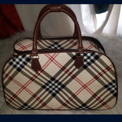 Stylish Rolling Luggage Carry On Bag - NEW