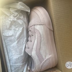 Brand New Pink vans C5