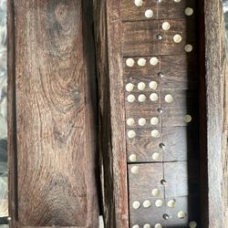 WOODEN DOMINO SET