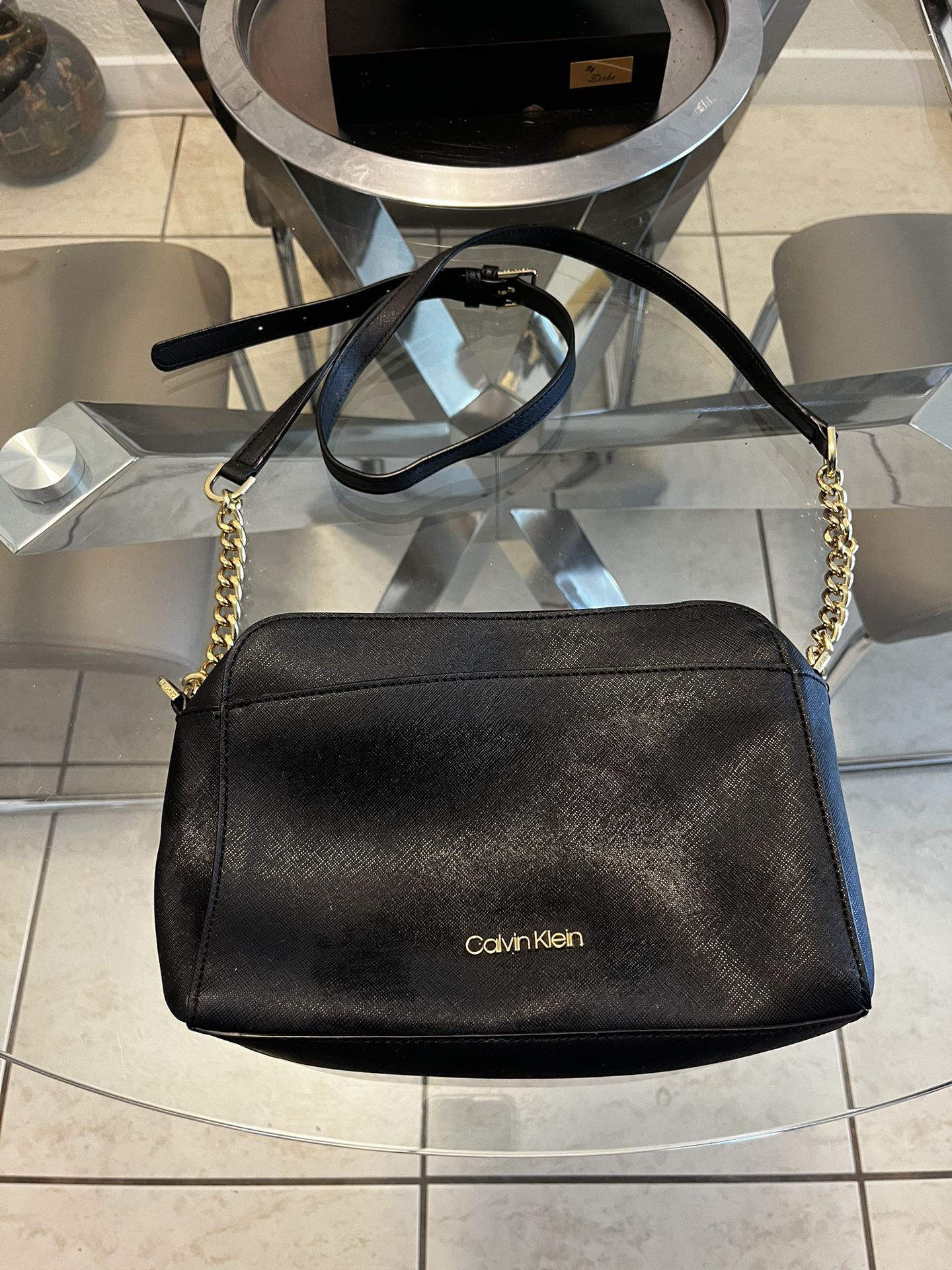 Gorgeous Black And Gold HAILEY CROSSBODY BAG by Calvin Klein $85 OBO/ Shipping Available 