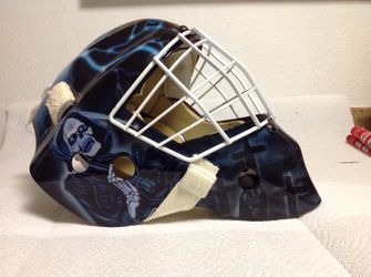 Custom goalie mask