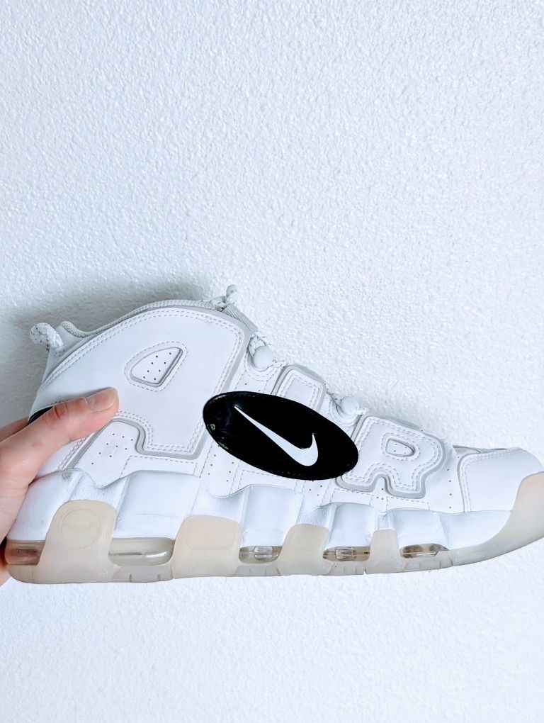 Nike Uptempo White/Black – Men’s 9.5 – Barely Worn