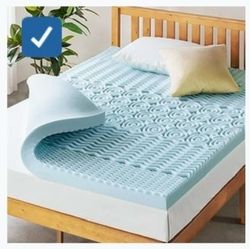 Twin XL 4in 5 zone memory foam mattress topper/ message me for pictures of the king size