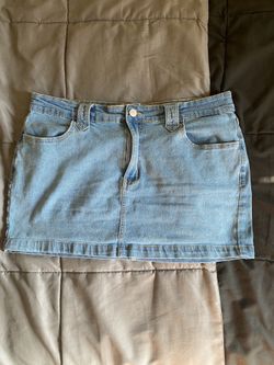 Light blue denim mini skirt with pockets size XL