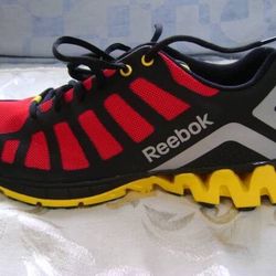 New Men's Reebok Running Shoes