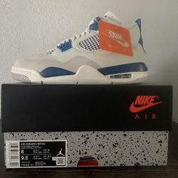 Air Jordan 4 Retro 