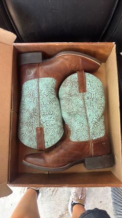 Women’s boots