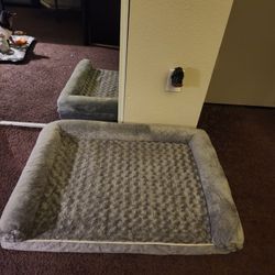 36 L 27 W Dog Bed