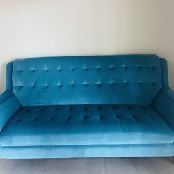 Beautiful blue sofa - great conditions!