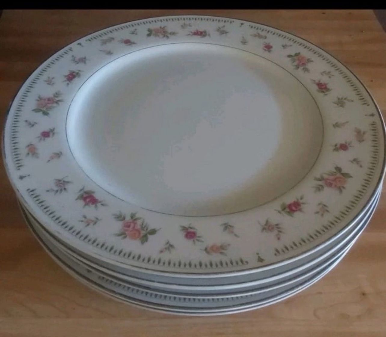 Abingdon Fine Porcelain China dinner plates Set Of 5