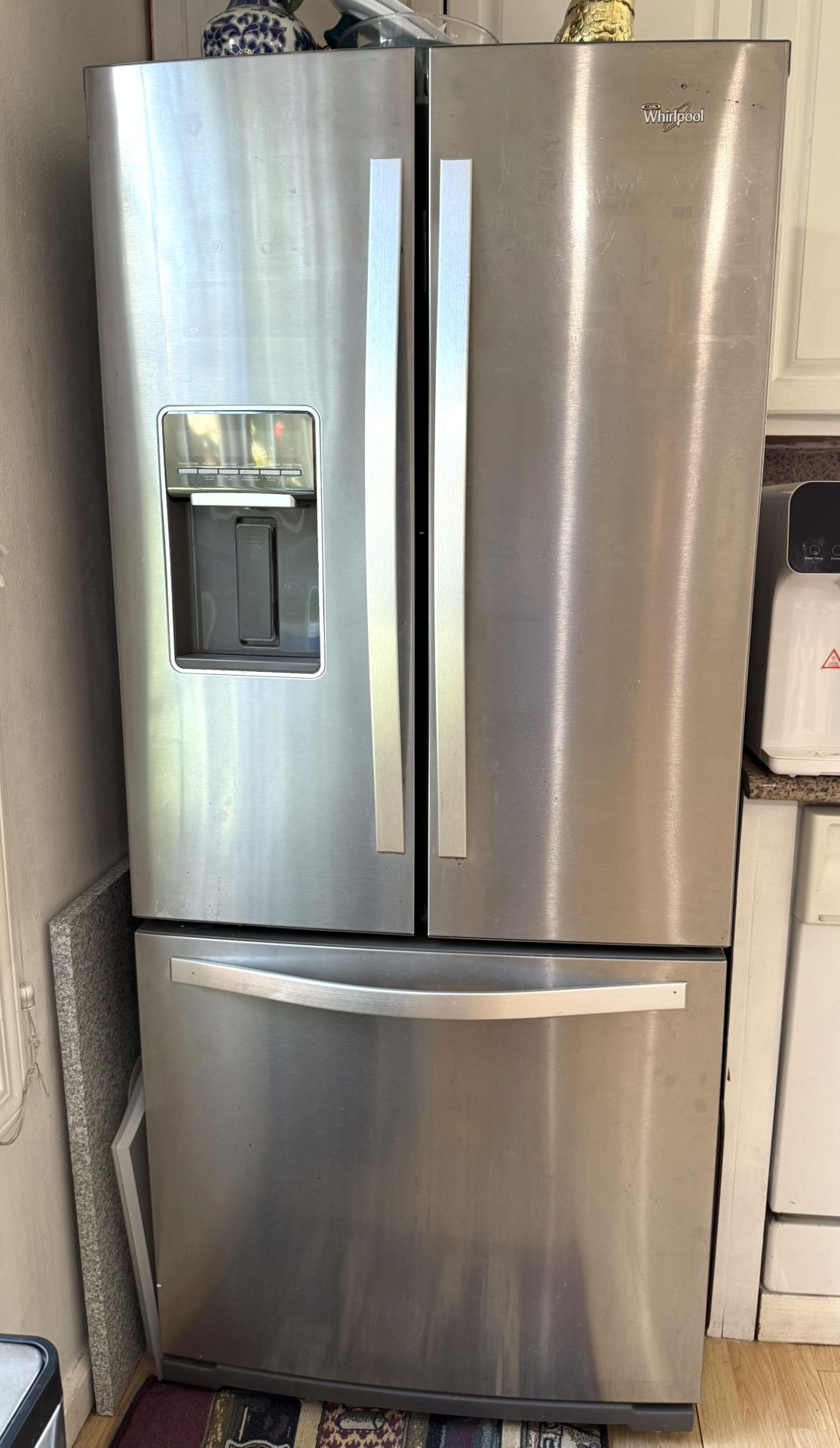 Whirlpool Refrigerator 