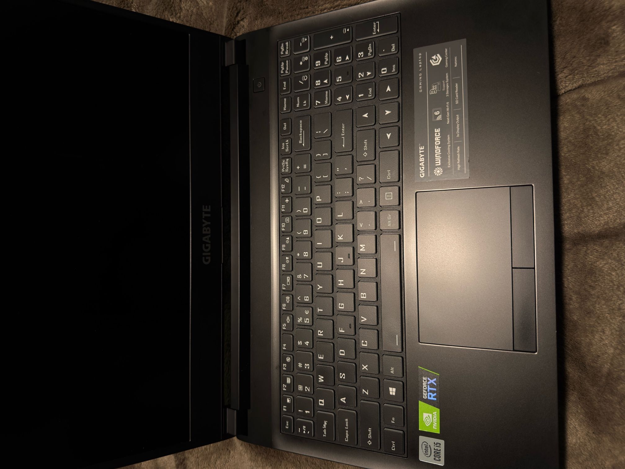 GIGABYTE G5 KC 15.6 in Gaming Laptop | 2TB NVME | i5-10500H | 16GB RAM | 240Hz