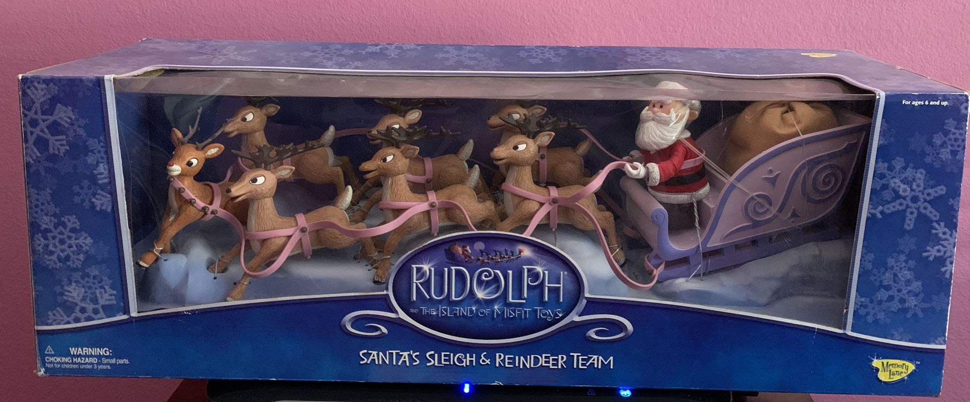 2002 Rudolph and the Island of Misfit Toys - SANTA’S SLEIGH & REINDEER TEAM