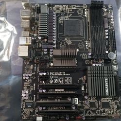 GIGABYTE GA-990FXA-UD3 AM3+ DDR3 ATX AMD 990FX Motherboard