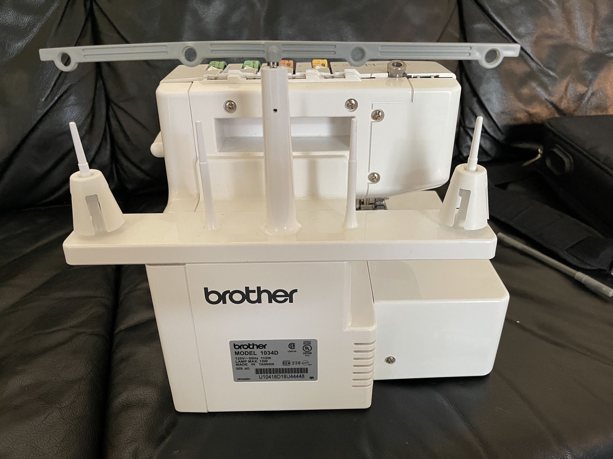 Brother SE630 Computerized Sewing  & Embroidery Machine