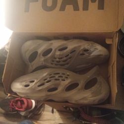 Yzy Foam Runner