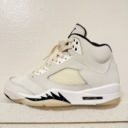 Jordan 5 Retro SE Sail/LT Orewood Brown Size: 8.5 Men’s (BRAND NEW)