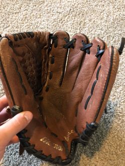 Mizuno prospect baseball glove