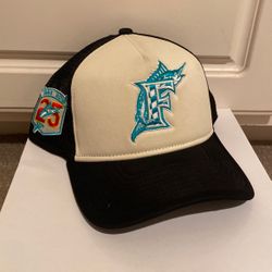 Marlins New Era Trucker Hat