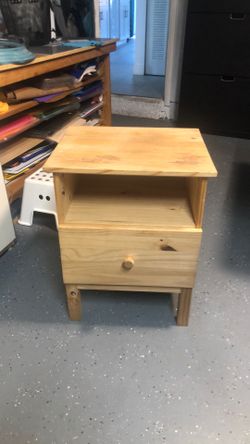 Night stand