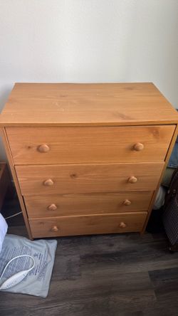 Dress (four drawers)