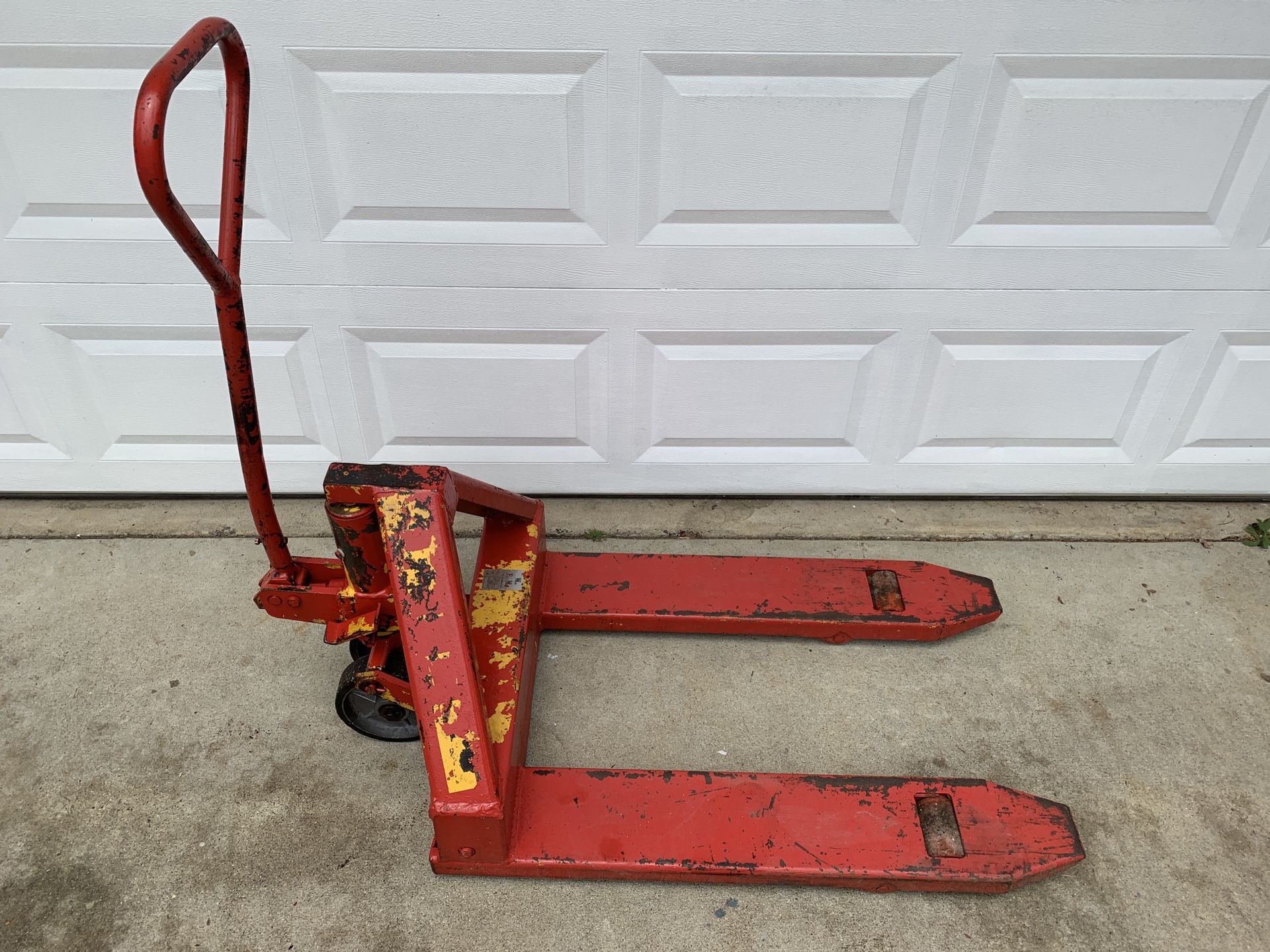 Winn PalletMaster Model HSW Hand Pallet Jack, 27” X 48”, 5,500 Lbs ...