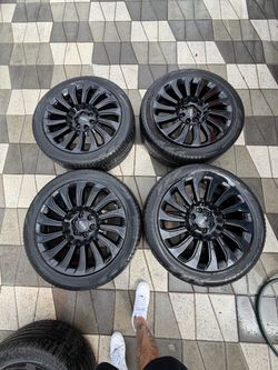 2026 Lincoln Navigator rims OEM