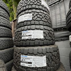 TOYO OPEN COUNTRY A/T3 LT275/55R20 TIRES FOR SALE!!!!