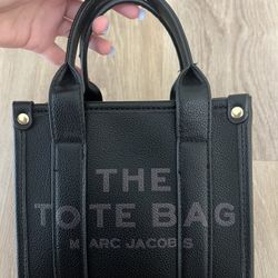 Black Mini The Tote Bag - New