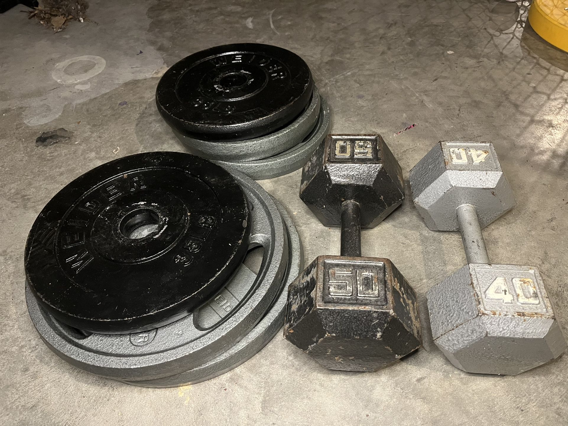 280lbs Weider Olympic Plates/Dumbbells