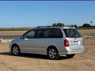 2006 Mazda MPV