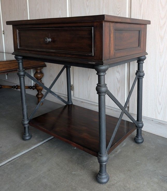 Bernhardt, Cherry Wood, Side Table