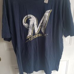 XL Milwaukee Brewers Tshirt