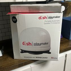 Portable Dish Playmaker Satellite Great Condition