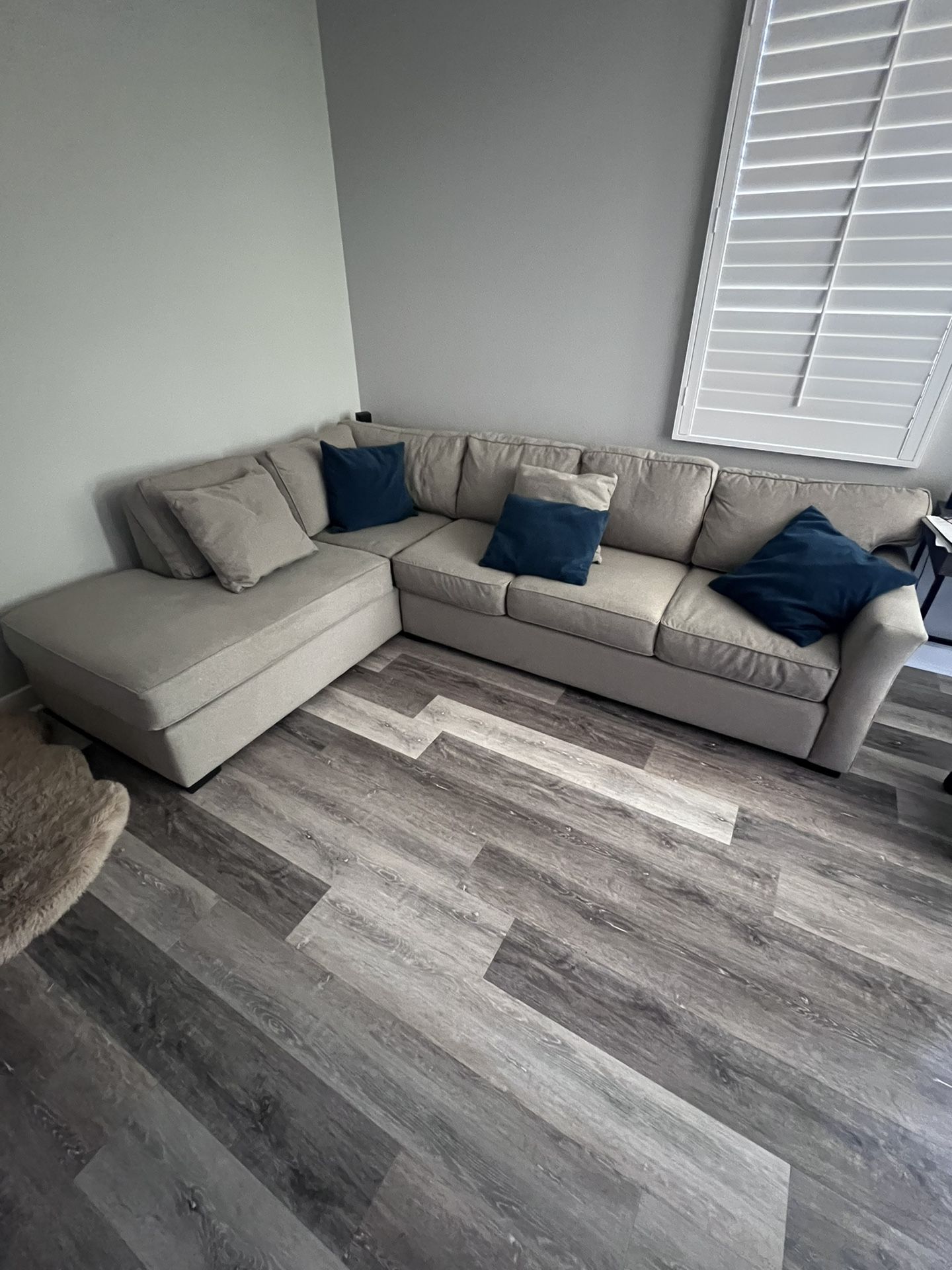 Full Size Sleeper Sofa With Armless Chaise