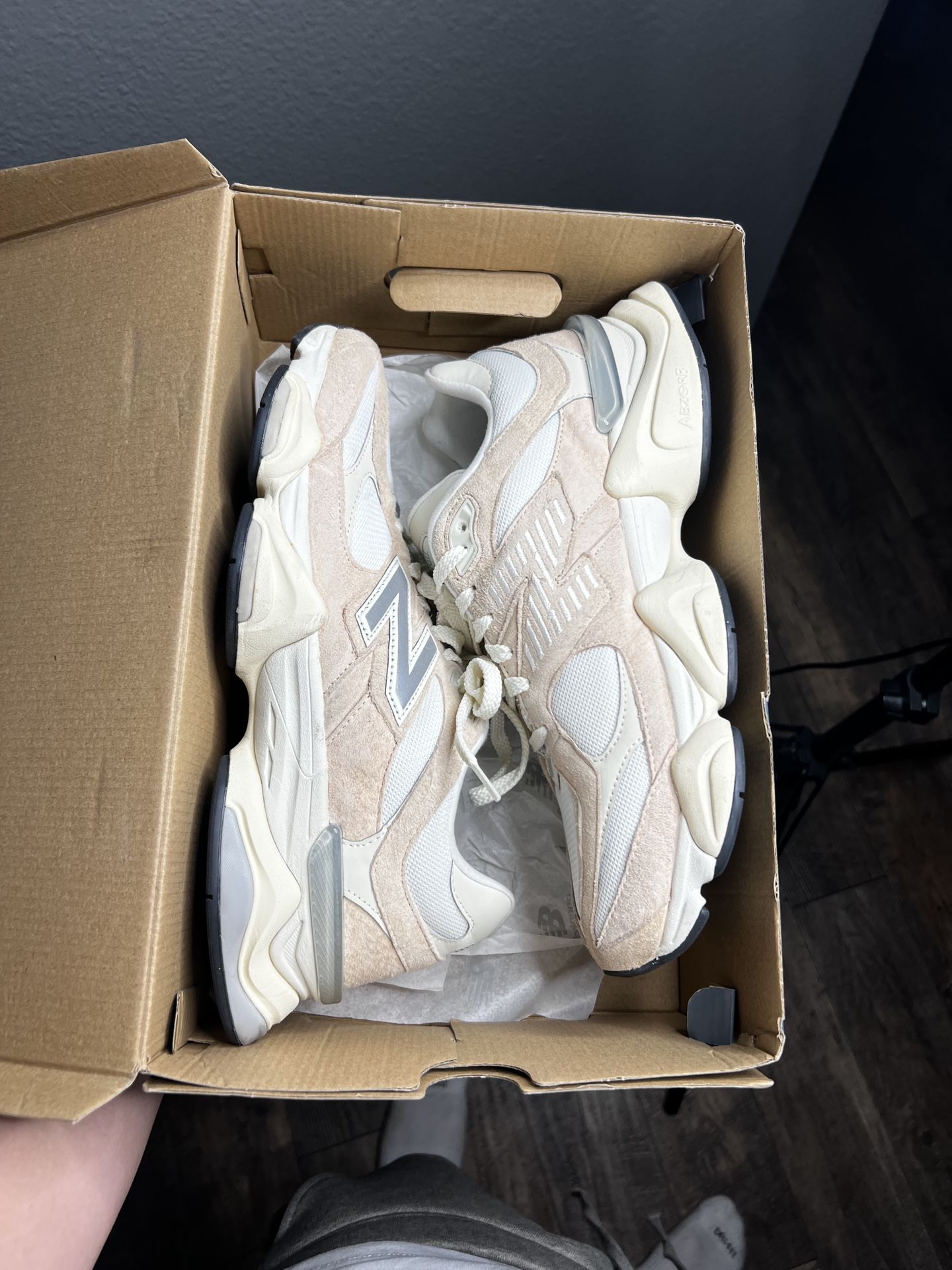 New Balance 9060 “Vintage Rose”