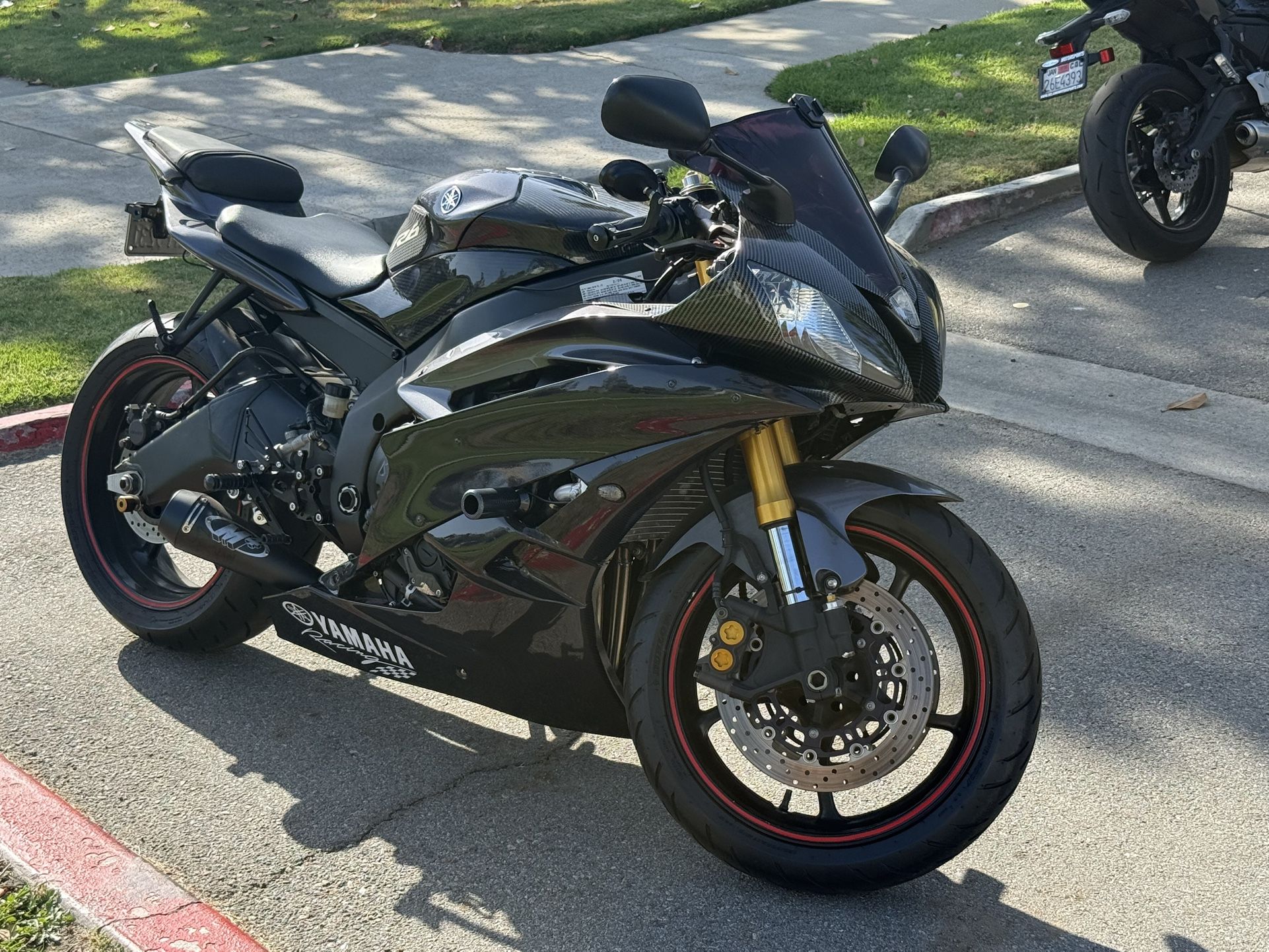 2006 Yahmaha R6 - Not the low end R6s