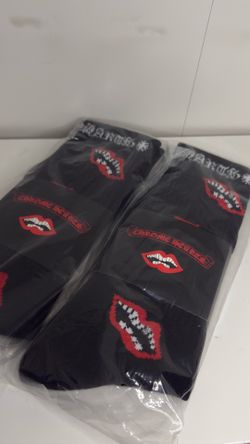 Black chrome heart socks