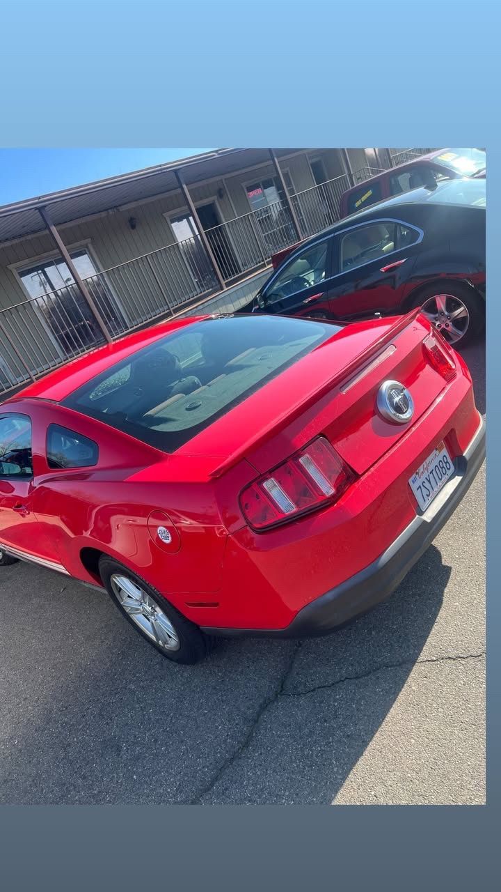 2010 Ford Mustang