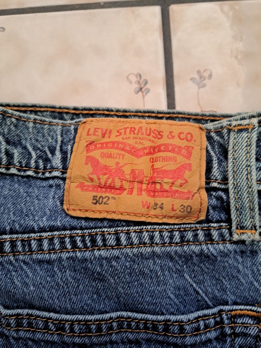 502 Levi's