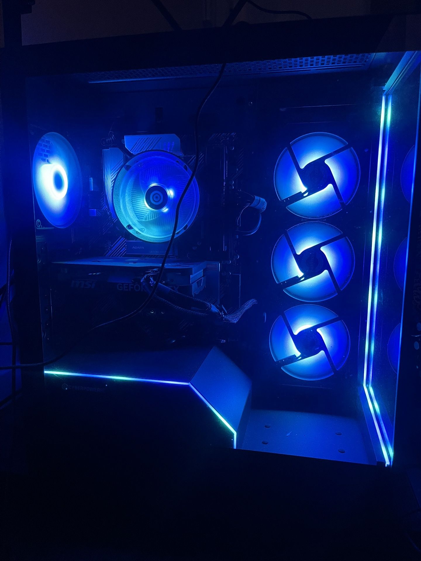 Full Setup Cyberpower Gaming Pc