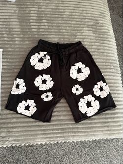DENIM TEARS Black shorts