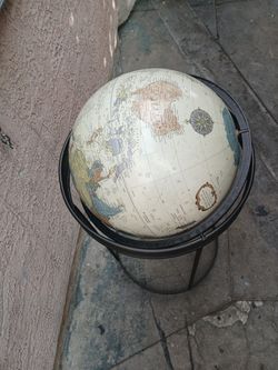 Vintage  World  Globe 