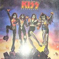 Kiss Destroyer