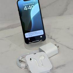 IPhone 13 (128gb) Green UNLOCKED 