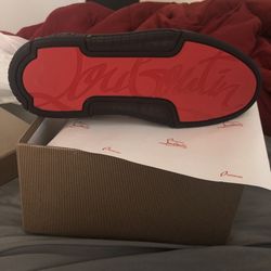 New Sneakers size 11