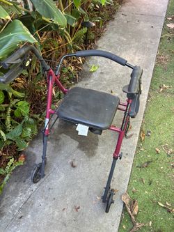Adult walker with seat and adult walker